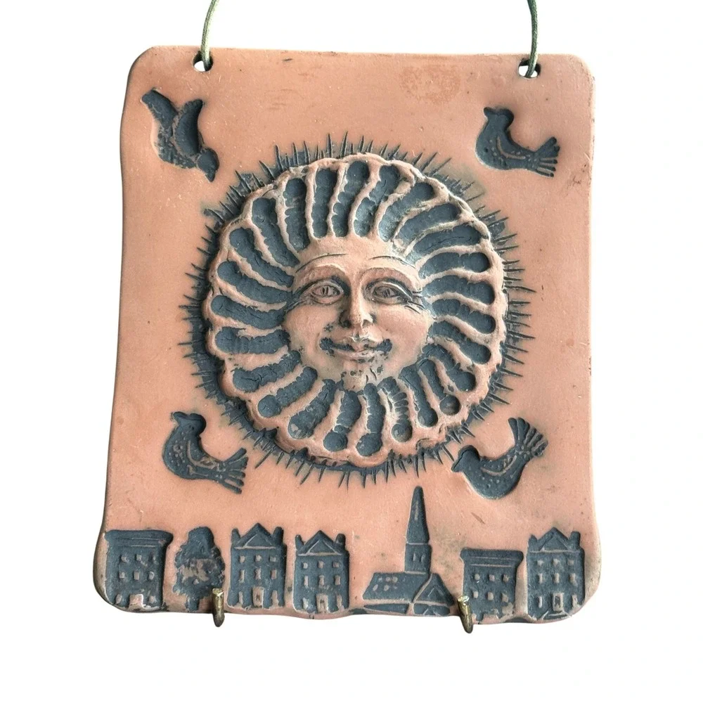 Barbara Sexton 1993 Terracotta Celestial Sun Face Village‎ Wall Plaque Art Tile